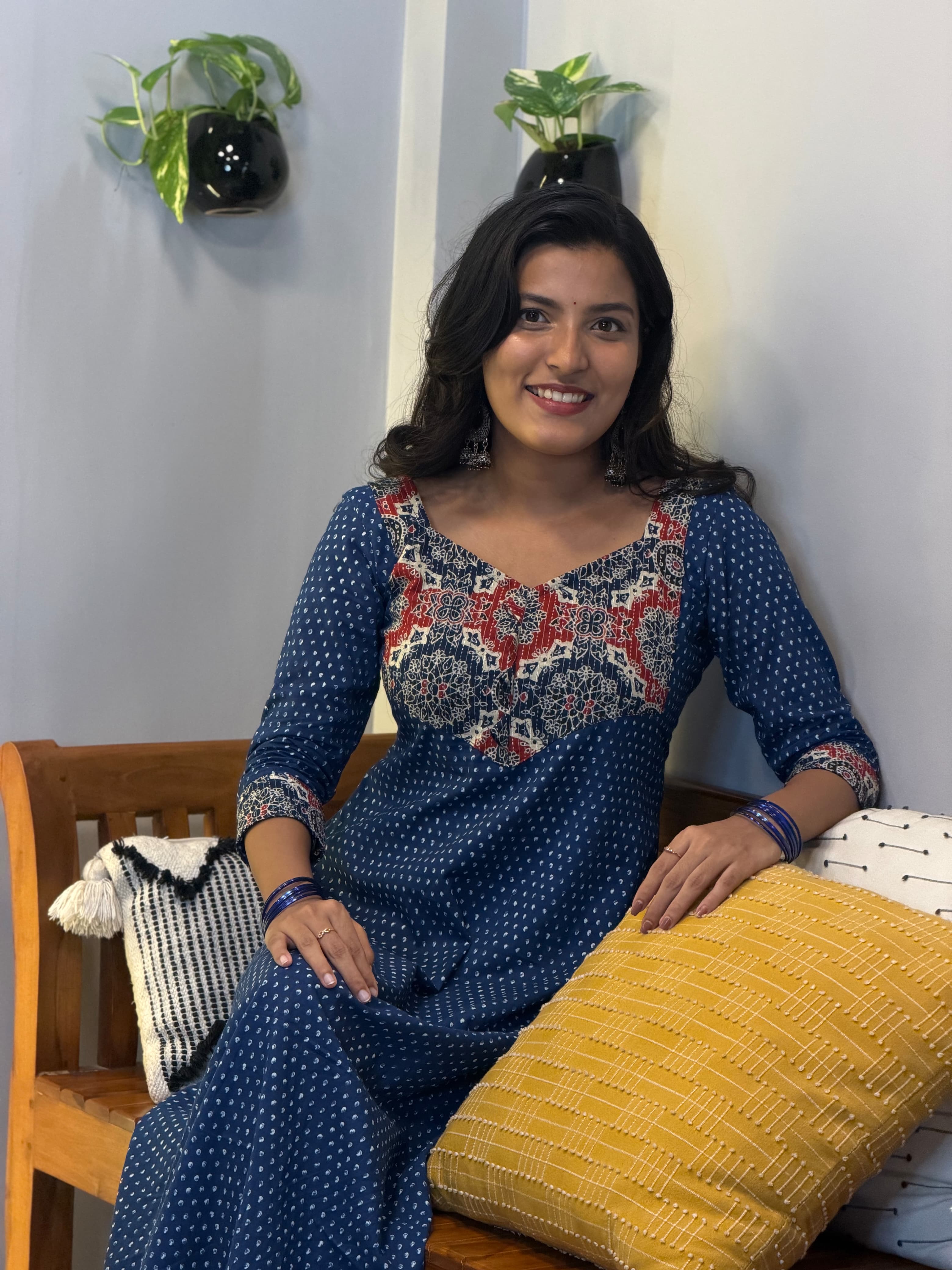 [PBC1001] Indigo Booti Jaipur Hand-Block Cotton A-Line Kurti – seated portrait view