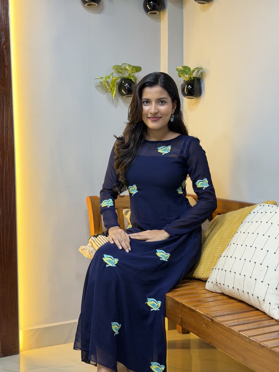 [PBC1027] Navy Butterfly Embroidered Georgette – seated full-length view