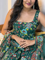 Close-up of [PBC1033] – forest green Jaipur Soft Cotton showing kalamkari bird and floral motifs