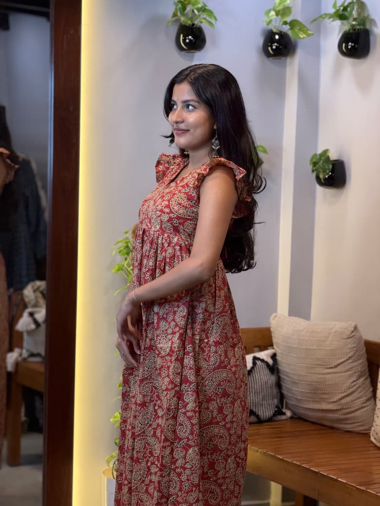 [PBC1036] Rust Paisley Hand-Block Jaipur Soft Cotton – side profile showing dress silhouette and fabric drape