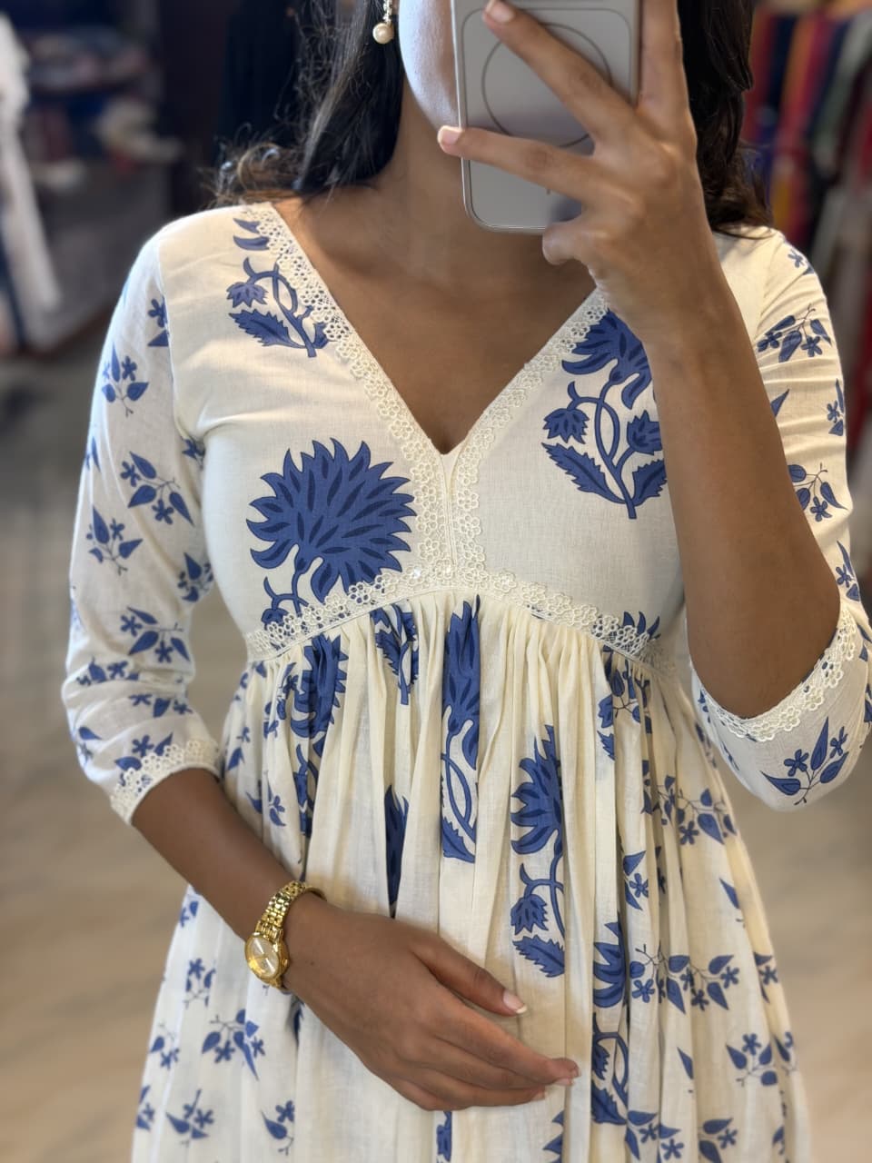 [PBC1061] Indigo Bloom Jaipur Soft Cotton – bodice and neckline print detail