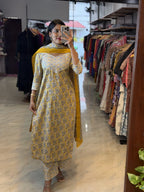 [PBC1062] Marigold Floral Boota Jaipur Soft Cotton – full-body front with dupatta
