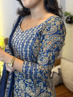[PBC1066] Indigo Ajrakh Paisley Jaipur Soft Cotton – sleeve and paisley print close-up