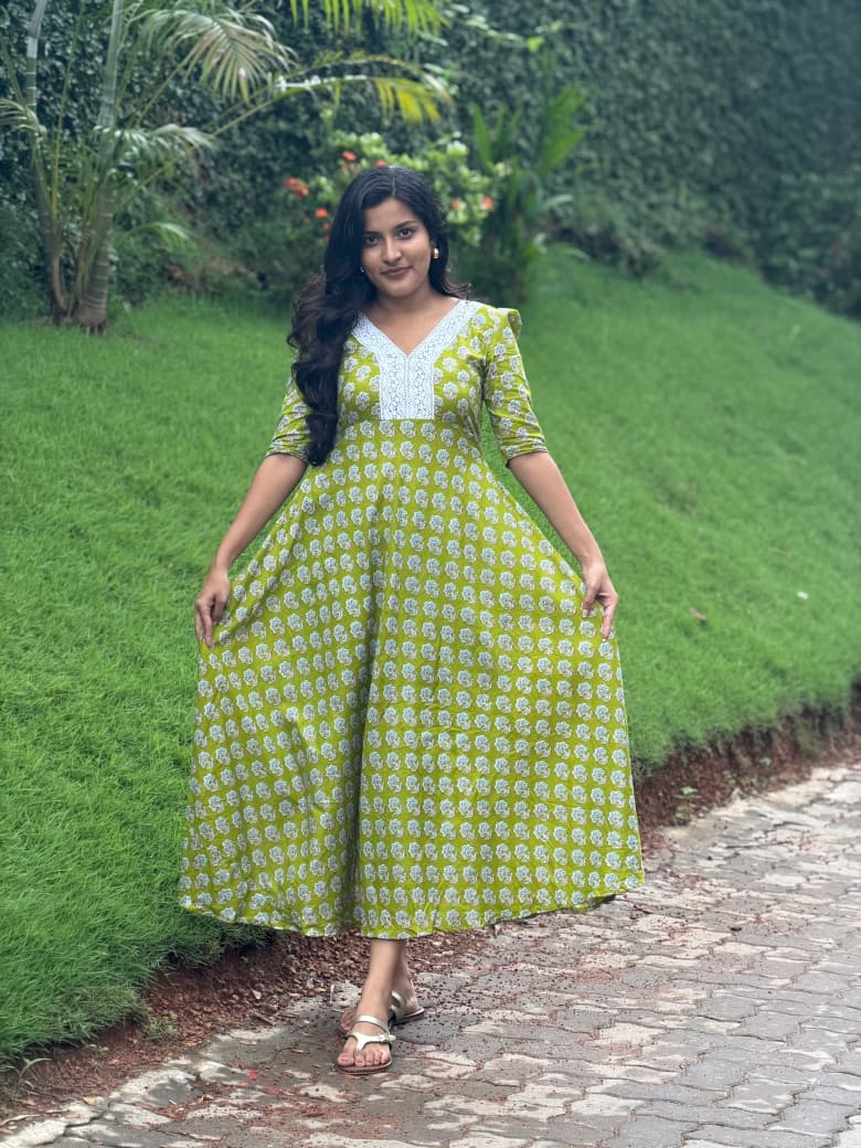[PBC1069] Lime Floral Booti Jaipur Soft Cotton – full-body front on path