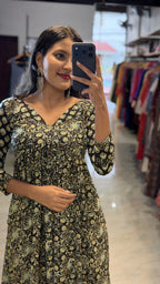 [PBC1088] Black floral block-print Jaipur Soft Cotton – full-length front view