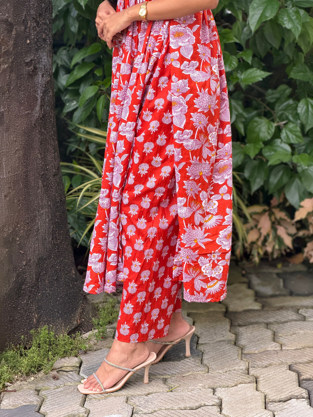 [PBC1089] Scarlet Lotus Bloom Jaipur Soft Cotton – side detail of the flared skirt and matching printed bottoms